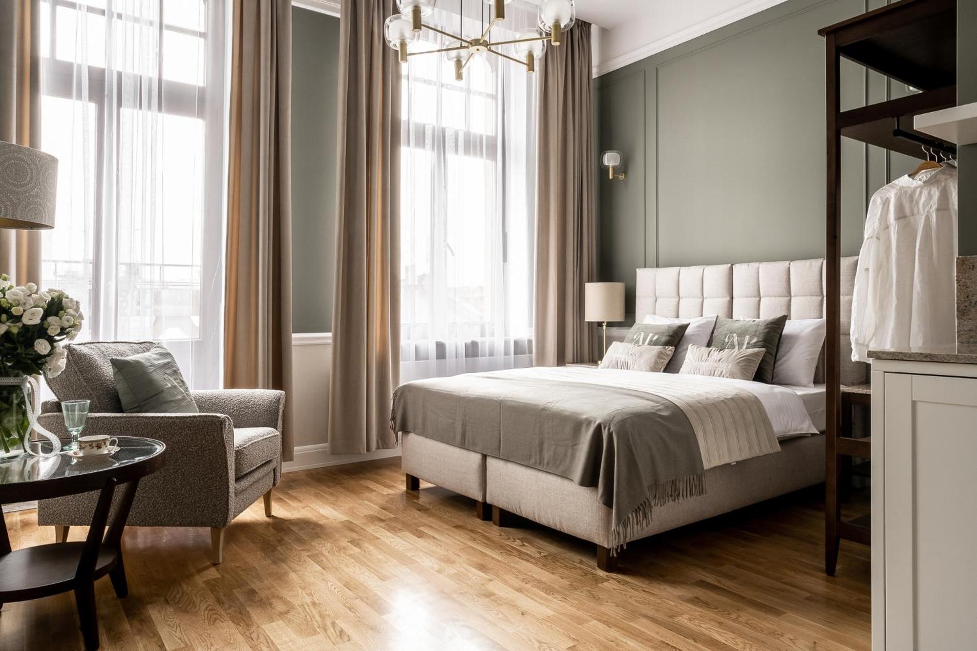 Avanti Palazzo — Photos 2